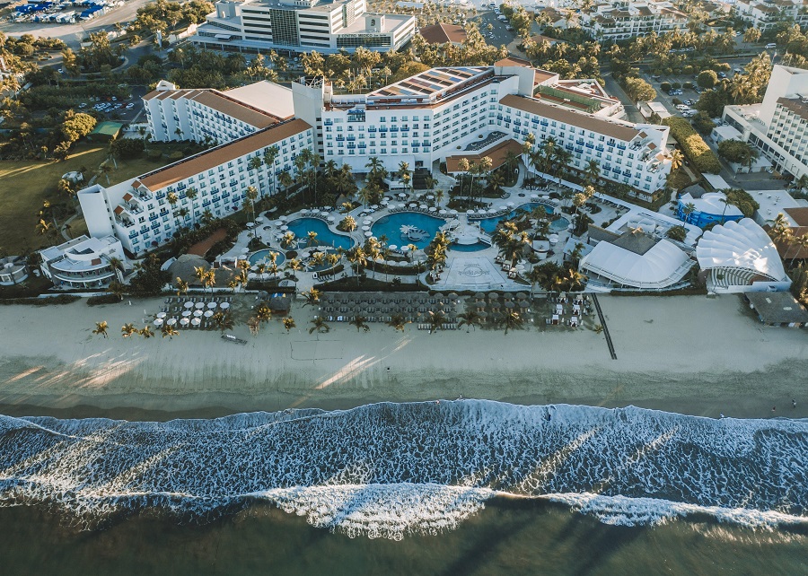 HRHVallarta_Lifestyle_Beach